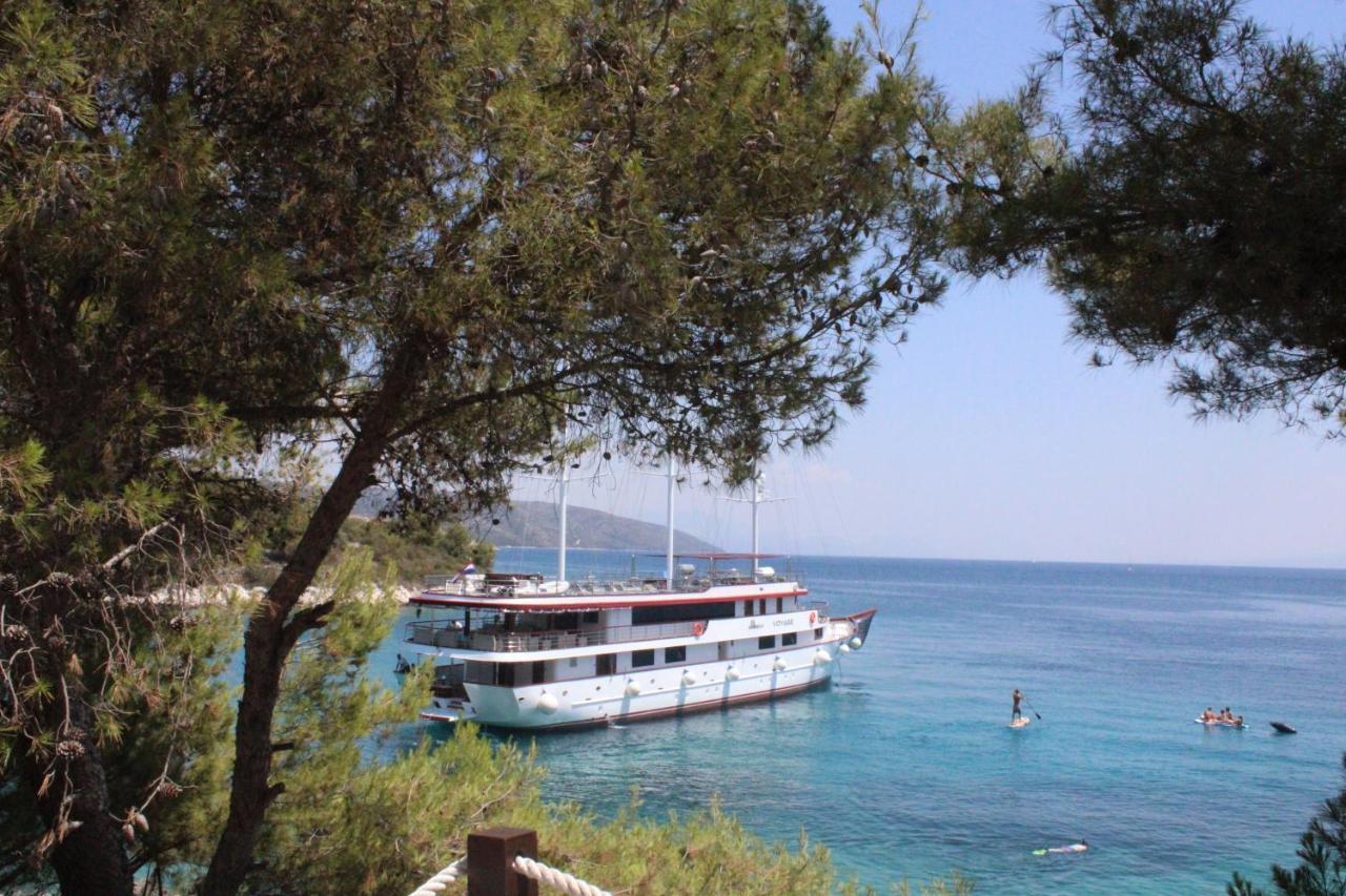 Apartments Villa Macola Trogir Exterior photo